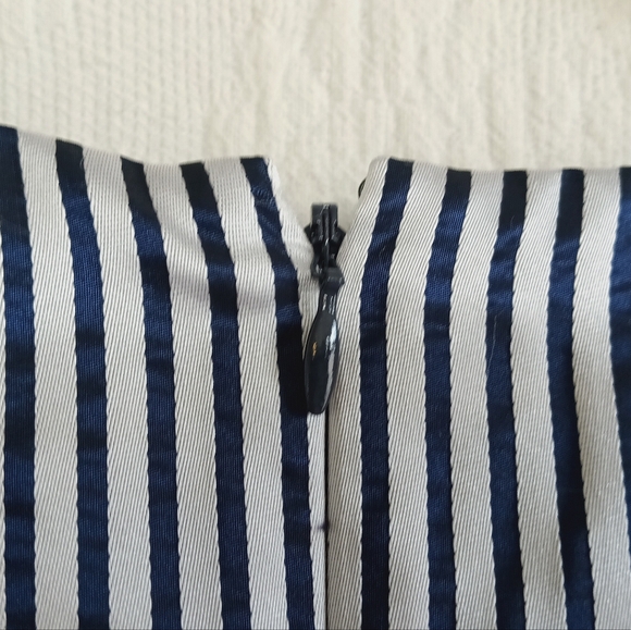Banana Republic Navy Blue and White Pin Striped Satin Mini Dress With Bow Detail - Picture 11 of 12